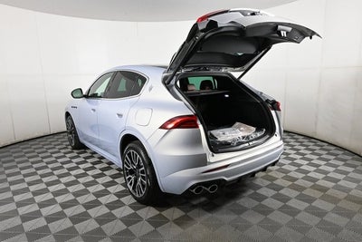 2025 Maserati Grecale Base