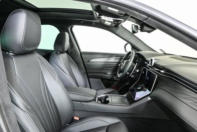 2025 Maserati Grecale Base