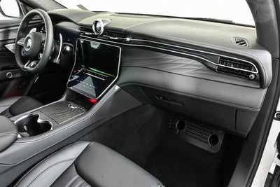 2025 Maserati Grecale Base