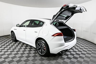 2025 Maserati Grecale Base