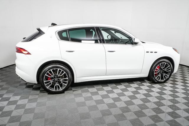 2025 Maserati Grecale Base