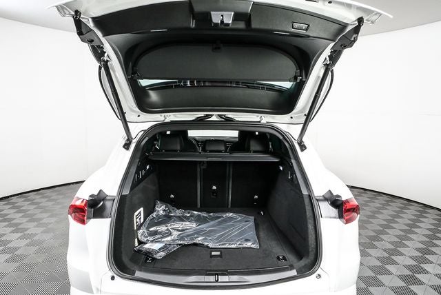 2025 Maserati Grecale Base