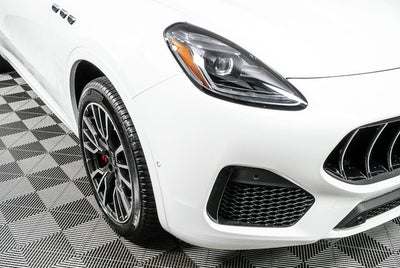 2025 Maserati Grecale Base