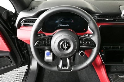 2025 Maserati Grecale Modena