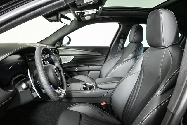 2025 Maserati Grecale Trofeo