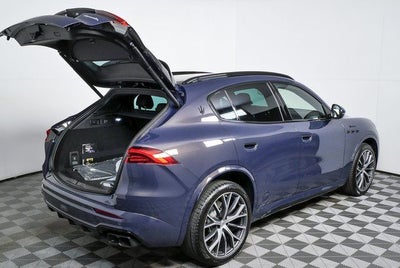 2026 Maserati Grecale Modena