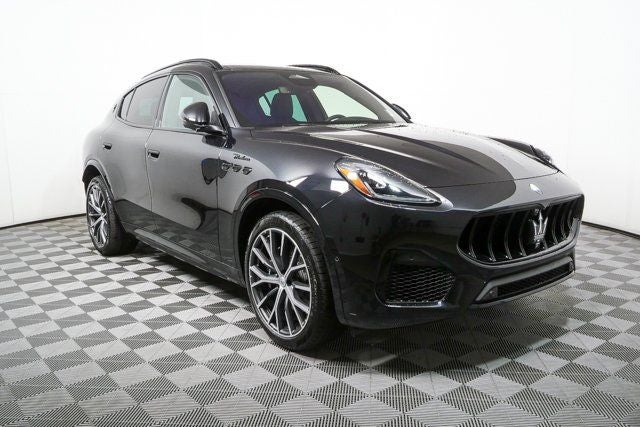 2026 Maserati Grecale Modena