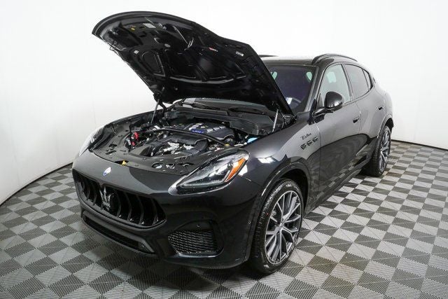 2026 Maserati Grecale Modena