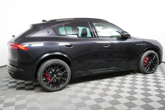 2026 Maserati Grecale Modena