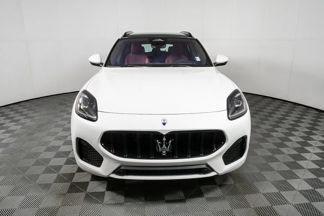 2026 Maserati Grecale Modena
