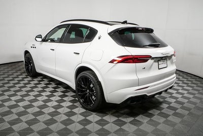 2026 Maserati Grecale Modena
