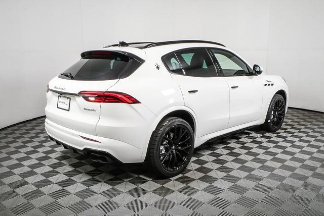 2026 Maserati Grecale Modena