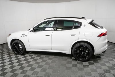 2026 Maserati Grecale Modena
