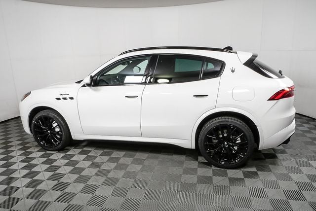 2026 Maserati Grecale Modena