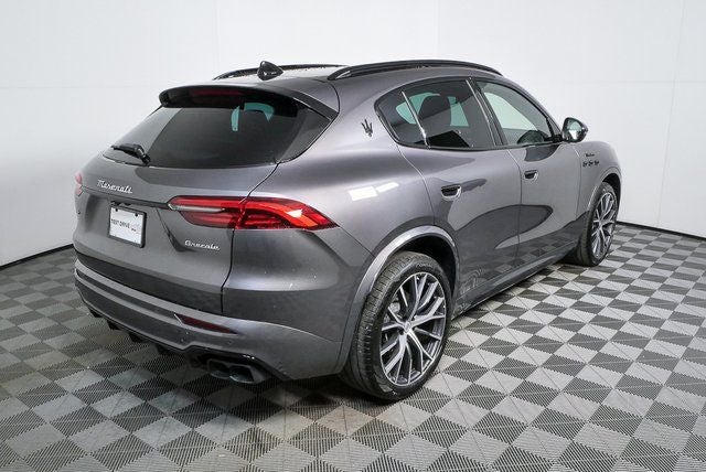 2026 Maserati Grecale Modena