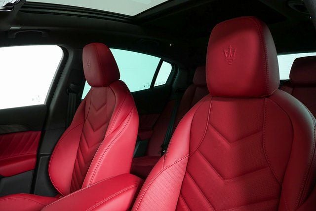 2026 Maserati Grecale Modena