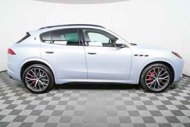 2026 Maserati Grecale Modena