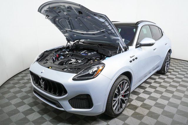 2026 Maserati Grecale Modena