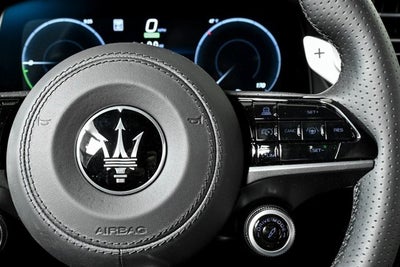 2025 Maserati Grecale Folgore