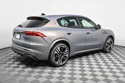 2025 Maserati Grecale Folgore