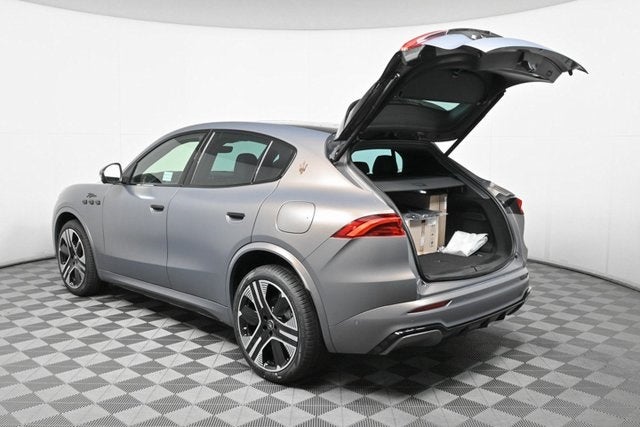 2025 Maserati Grecale Folgore