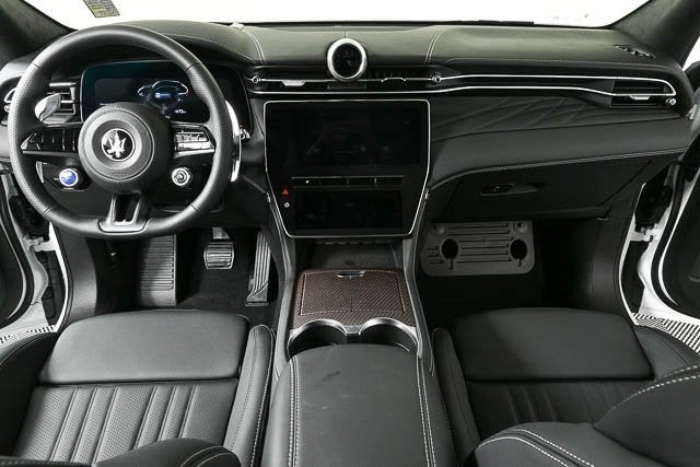 2025 Maserati Grecale Folgore