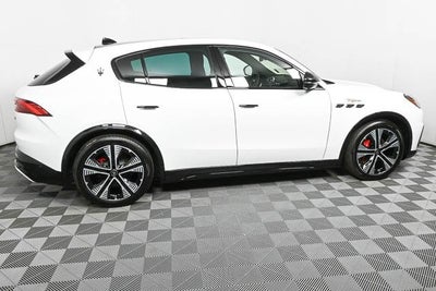 2025 Maserati Grecale Folgore