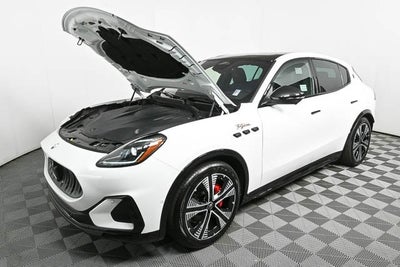 2025 Maserati Grecale Folgore