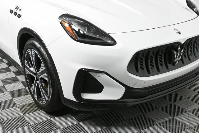 2025 Maserati Grecale Folgore