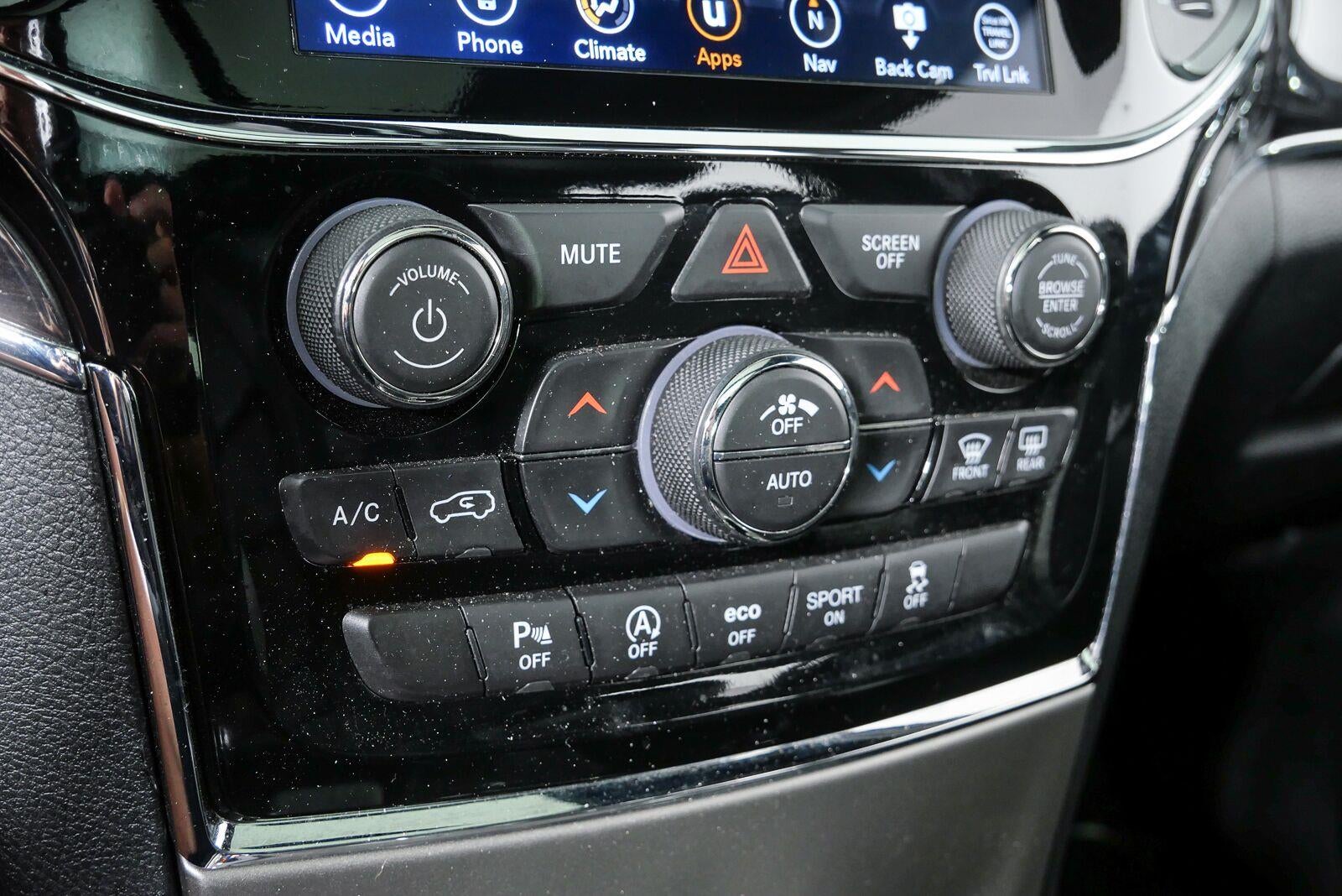 2020 Jeep Grand Cherokee Overland