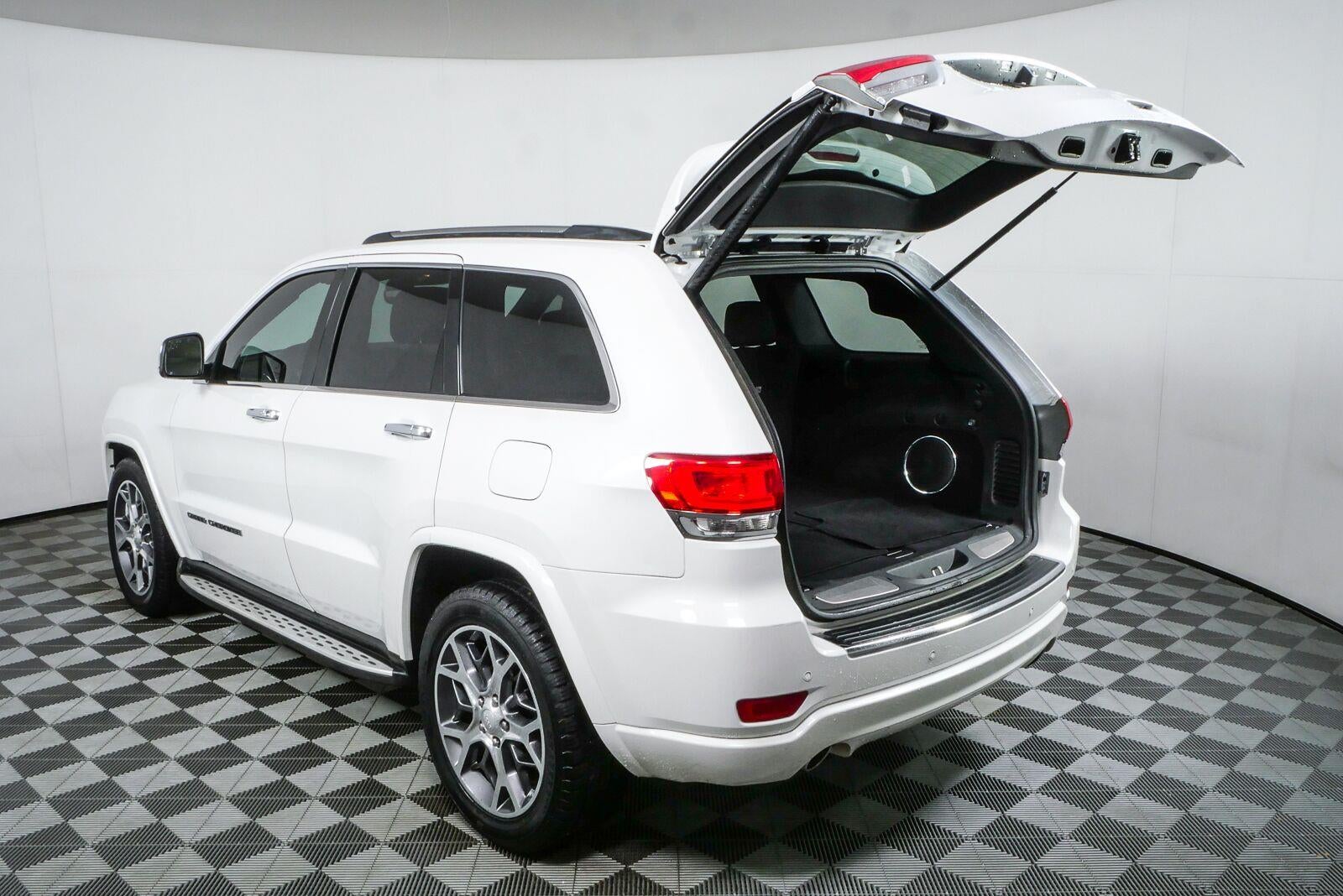 2020 Jeep Grand Cherokee Overland