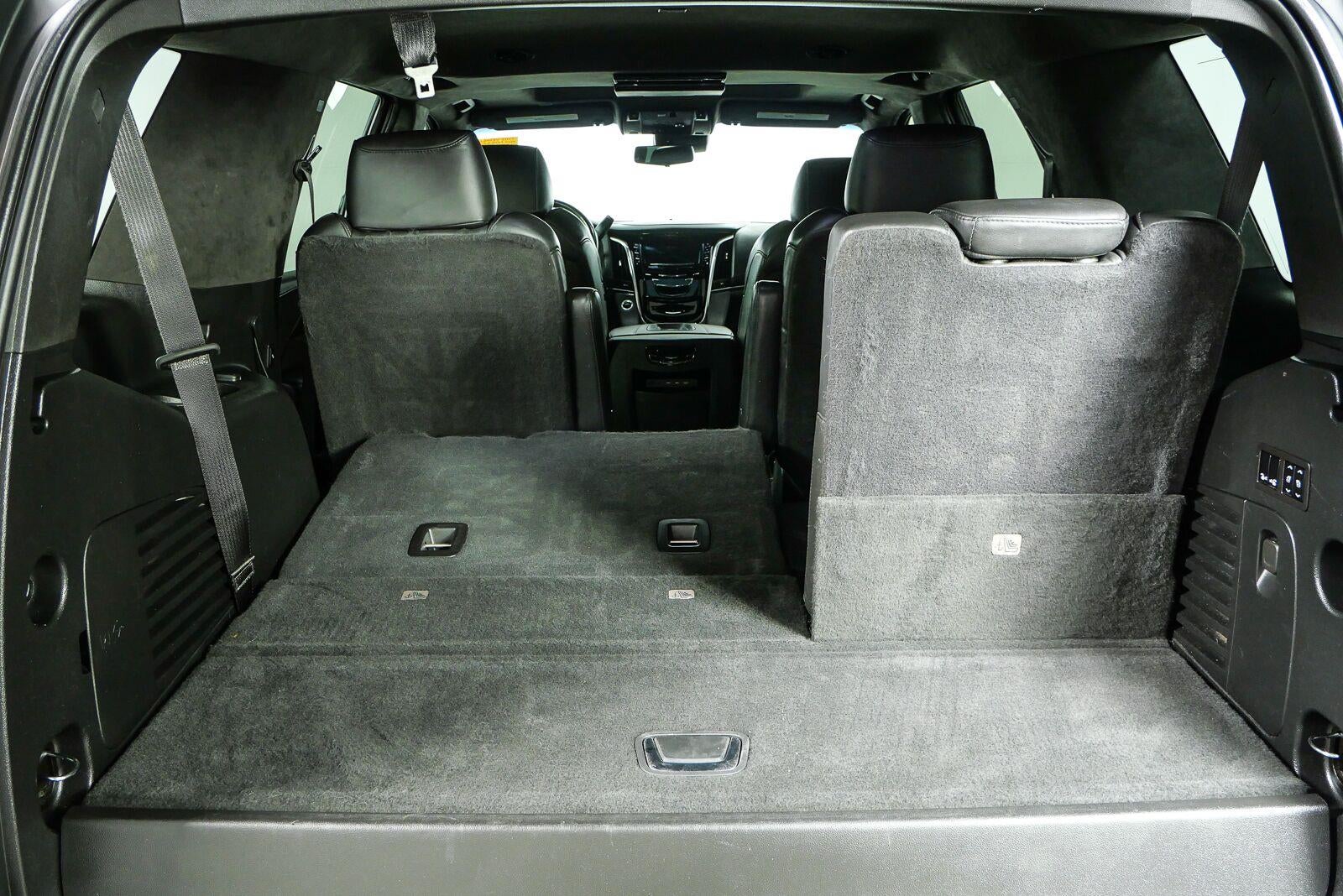 2020 Cadillac Escalade Platinum