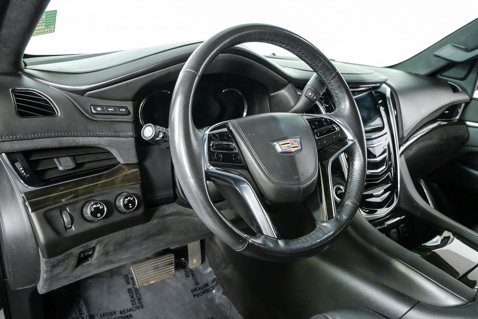 2020 Cadillac Escalade Platinum