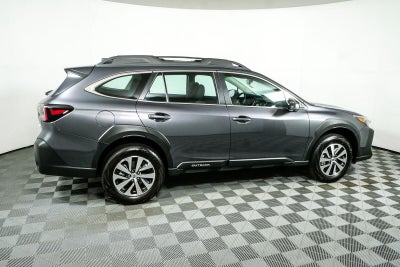 2025 Subaru Outback BASE