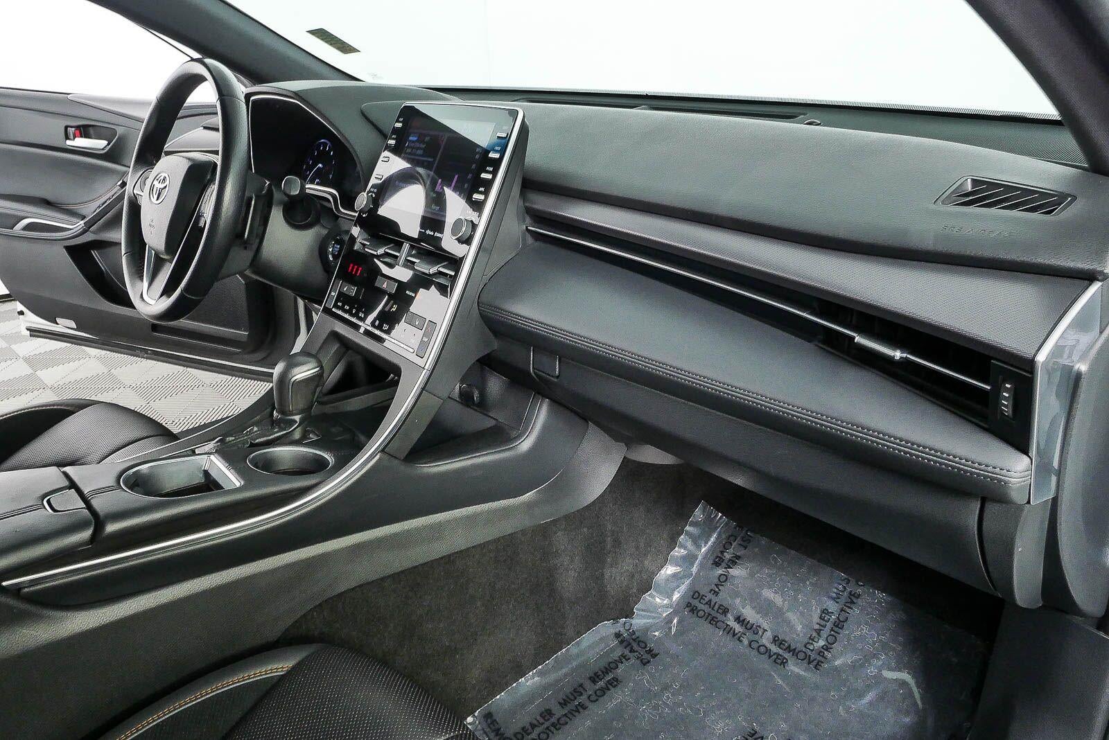 2021 Toyota Avalon XSE Nightshade
