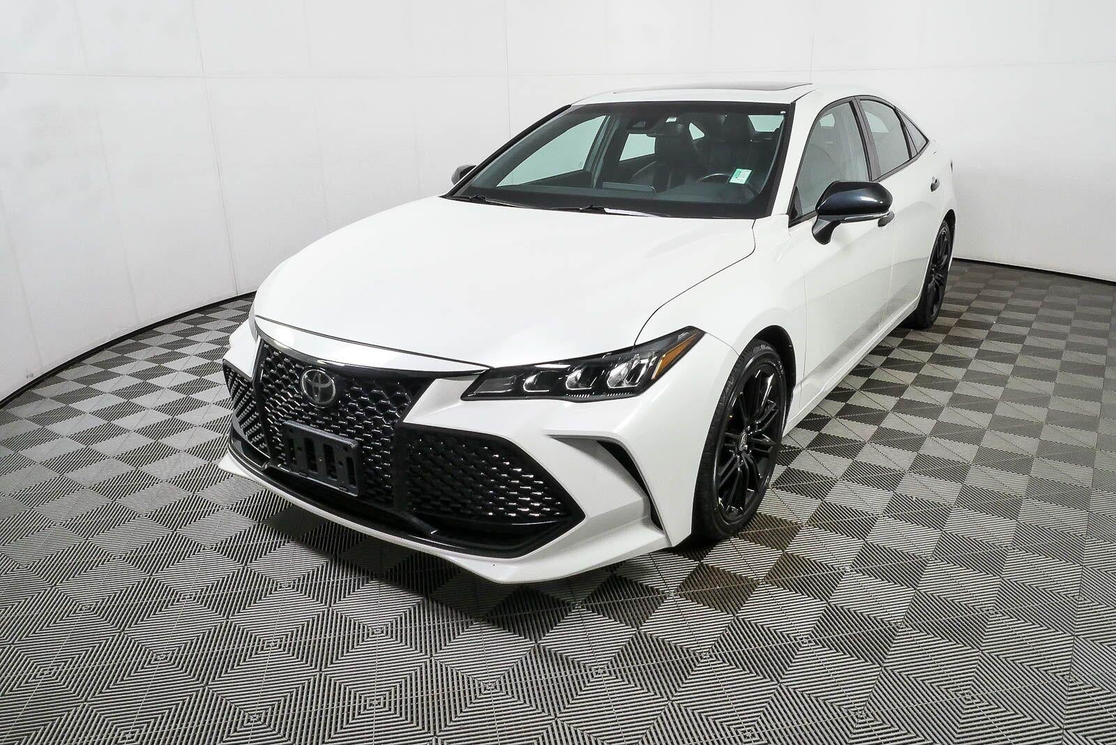 2021 Toyota Avalon XSE Nightshade