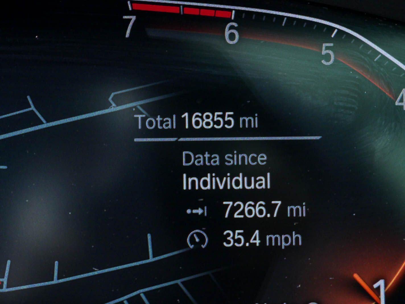 2025 BMW X4 xDrive30i