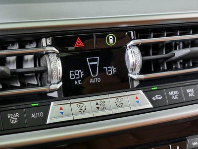 2025 BMW X4 xDrive30i