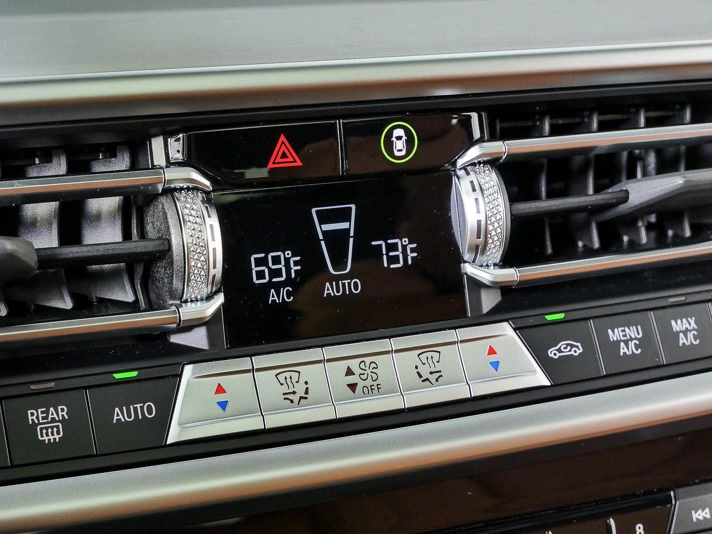 2025 BMW X4 xDrive30i
