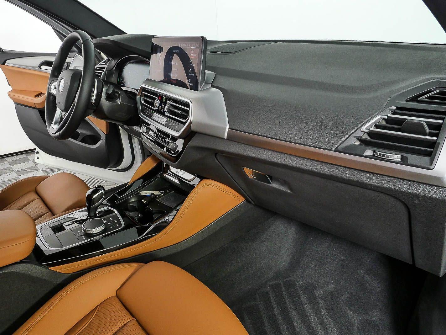 2025 BMW X4 xDrive30i