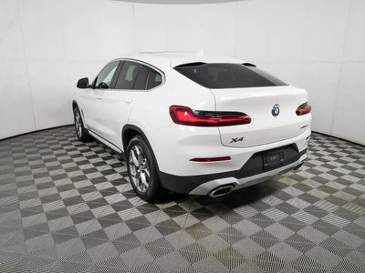 2025 BMW X4 xDrive30i