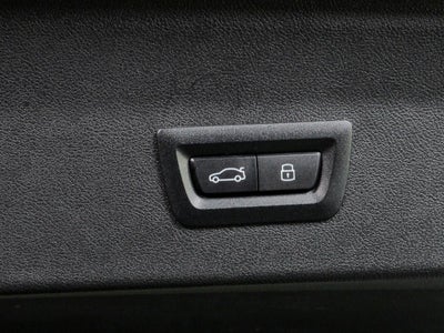 2025 BMW X4 xDrive30i