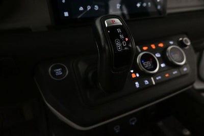 2023 Land Rover Defender XDYNAMSE