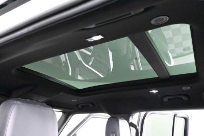 2022 Land Rover Defender X-Dynamic SE