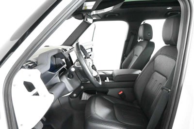 2022 Land Rover Defender X-Dynamic SE