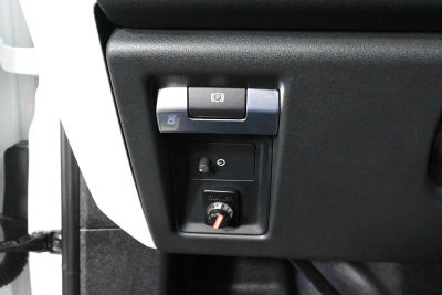 2022 Land Rover Defender X-Dynamic SE