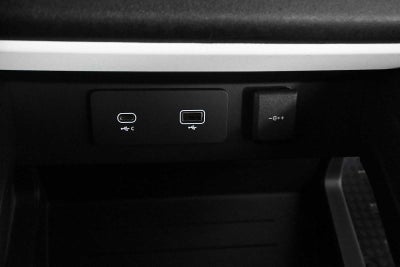 2022 Land Rover Defender X-Dynamic SE