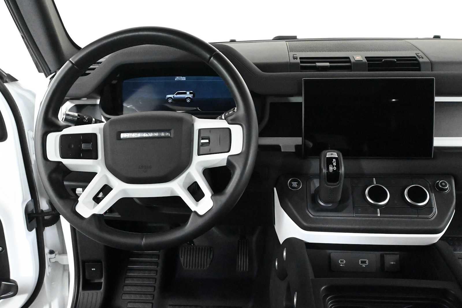 2022 Land Rover Defender X-Dynamic SE