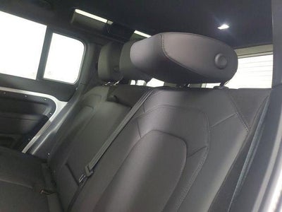 2025 Land Rover Defender S