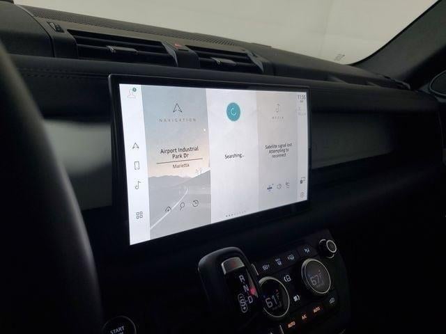 2025 Land Rover Defender S